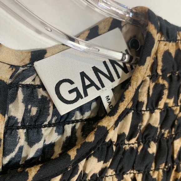 Ganni smocked leopard top - Picture 2 of 9